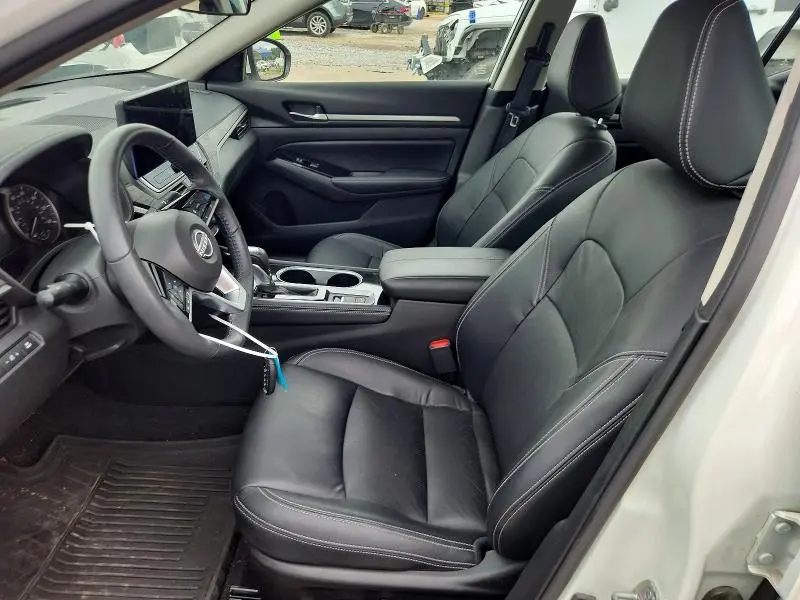 2024 NISSAN ALTIMA SL  