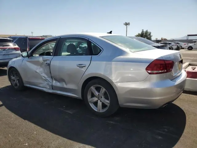 2012 VOLKSWAGEN PASSAT SE  