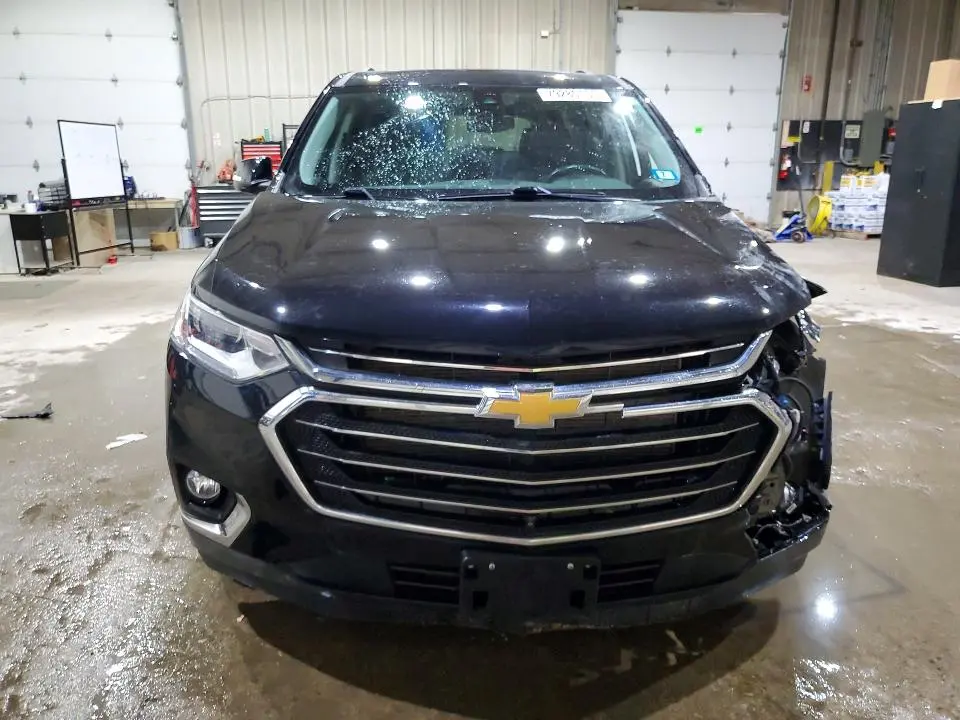 2021 CHEVROLET TRAVERSE LT  
