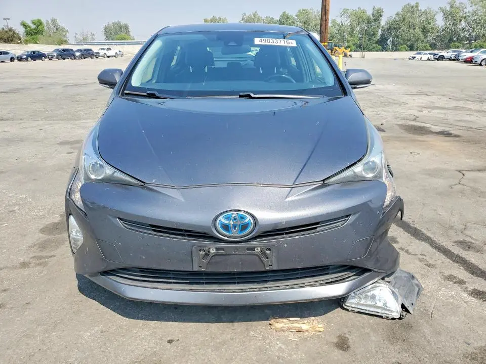 2016 TOYOTA PRIUS THREE TOURING  
