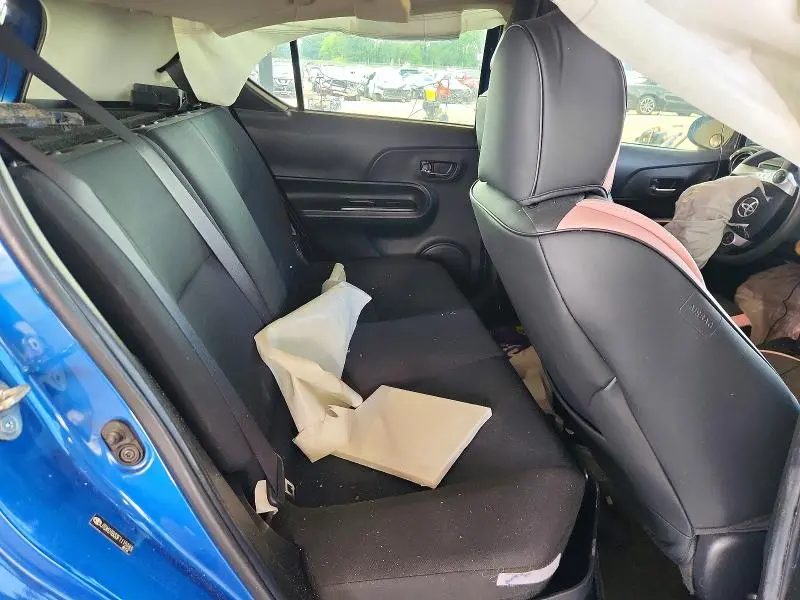 2015 TOYOTA PRIUS C THREE  