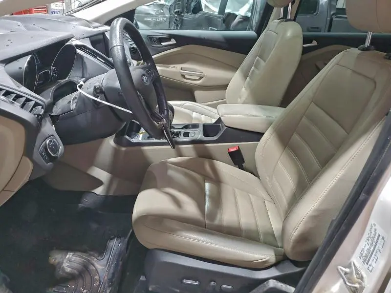 2019 FORD ESCAPE TITANIUM  