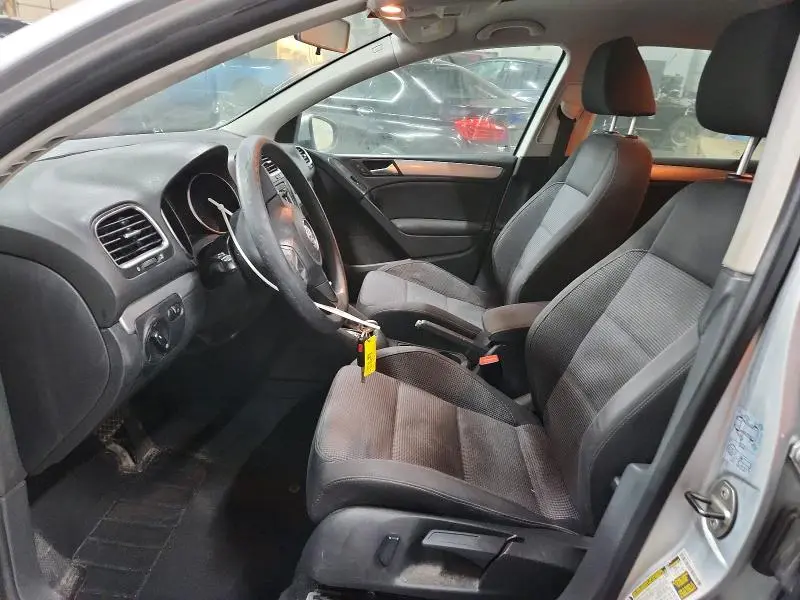 2012 VOLKSWAGEN GOLF   