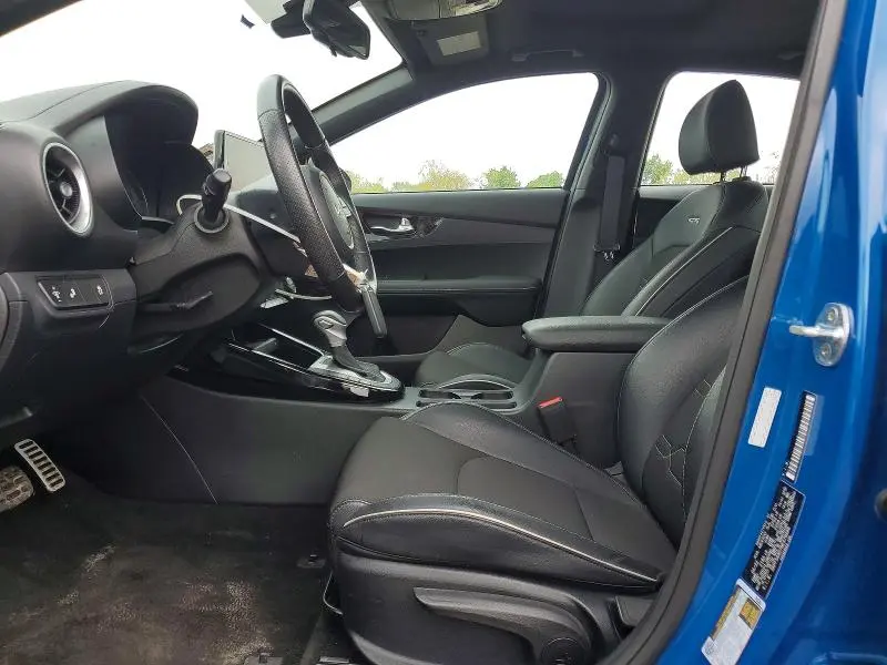 2022 KIA FORTE GT LINE  