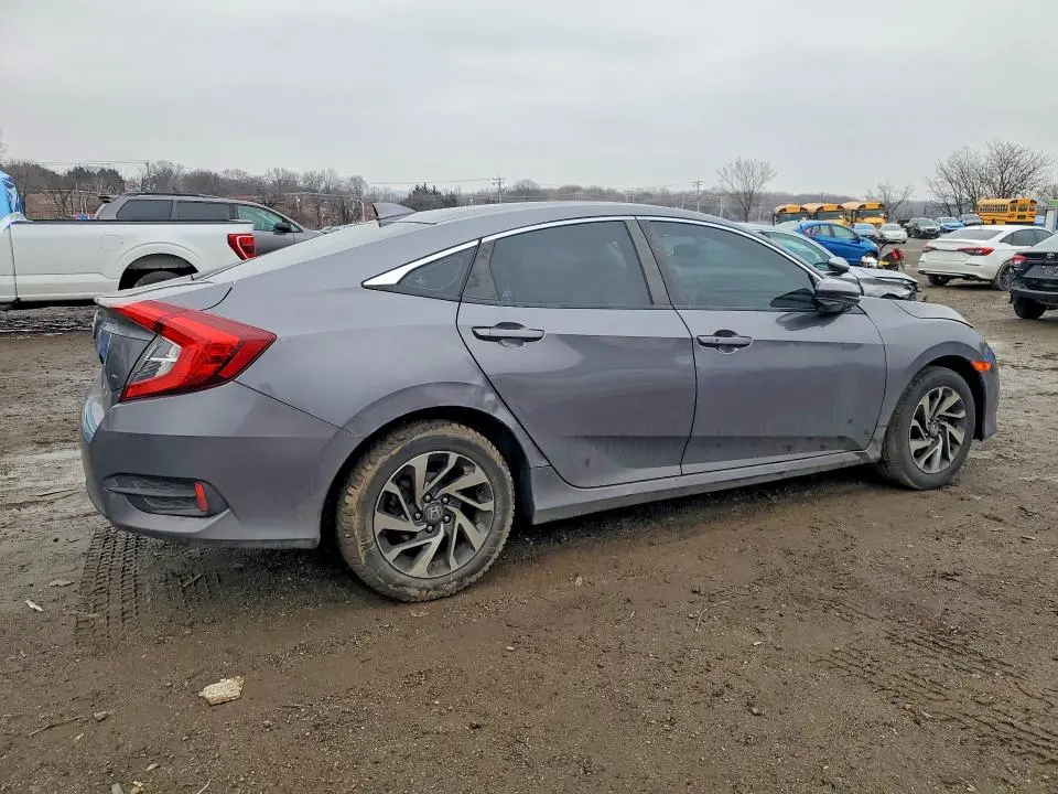 2018 HONDA CIVIC EX  