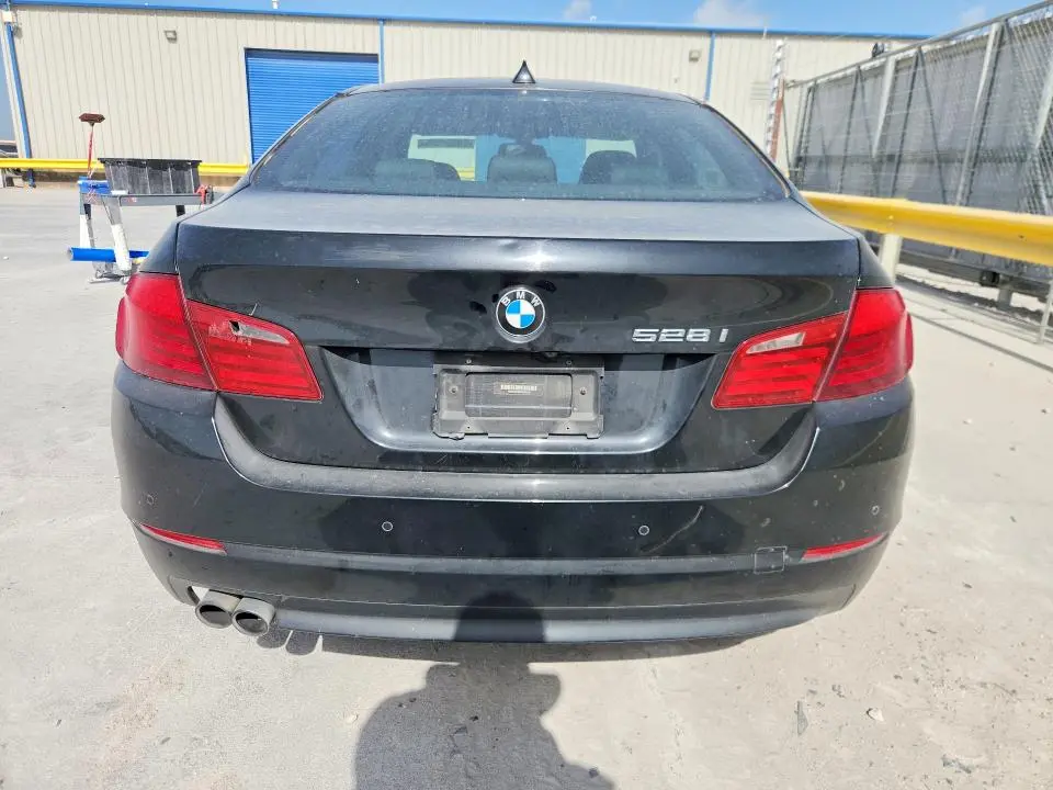 2012 BMW 528 XI  