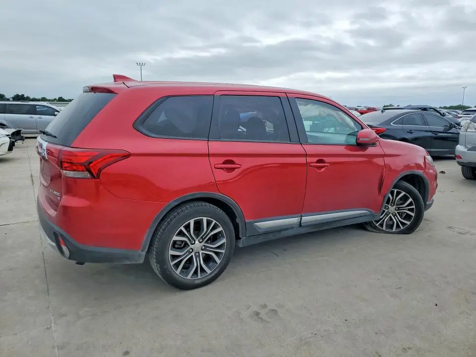 2018 MITSUBISHI OUTLANDER SE  