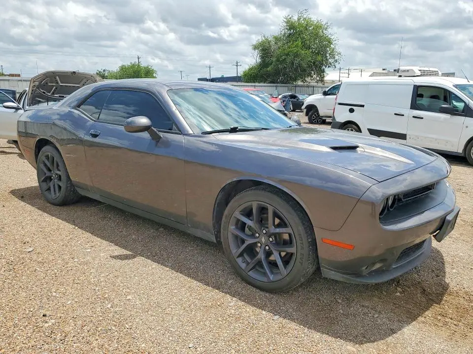 2021 DODGE CHALLENGER SXT  