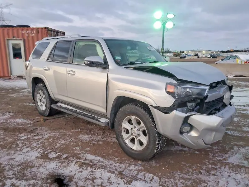 2016 TOYOTA 4RUNNER SR5/SR5 PREMIUM  