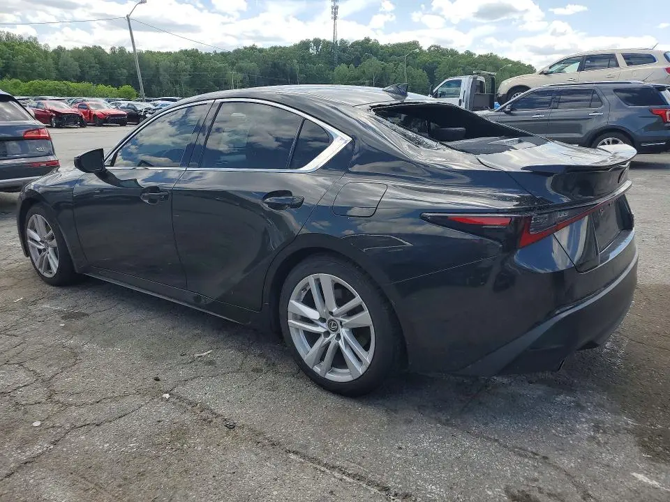 2021 LEXUS IS 300  
