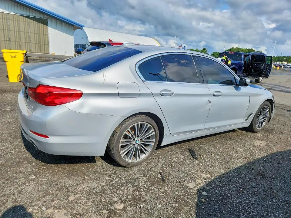 2018 BMW 530 XI  