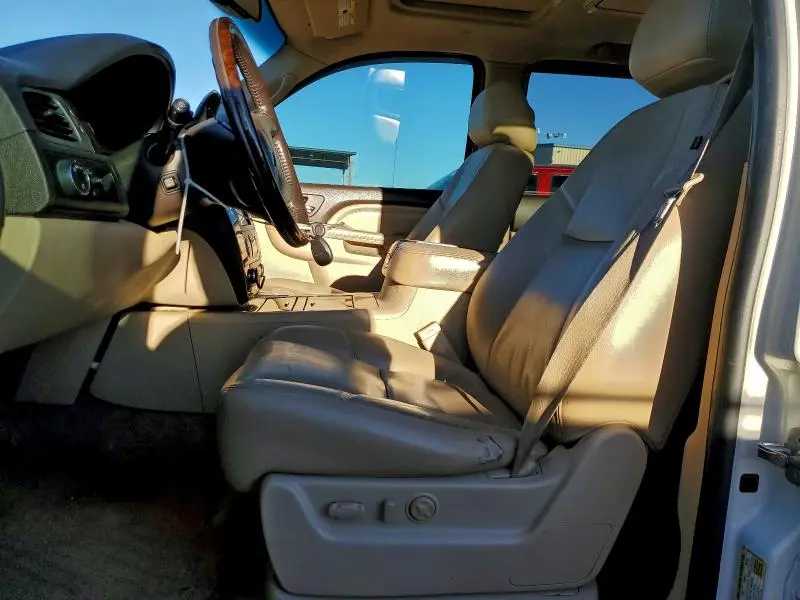 2014 GMC YUKON DENALI  