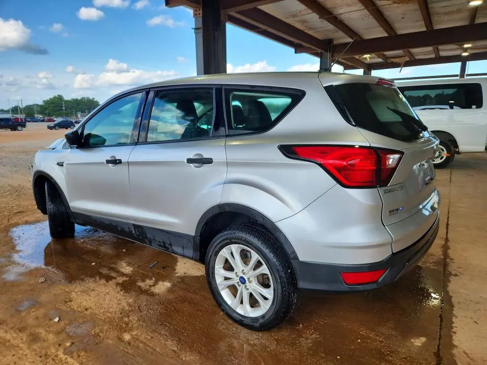 2019 FORD ESCAPE S  