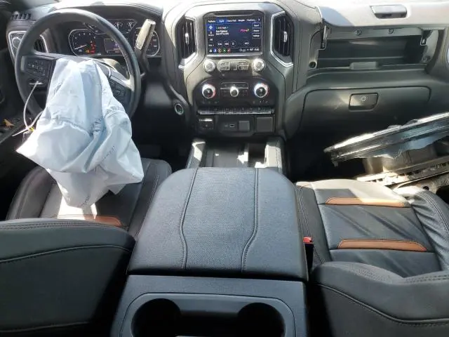 2023 GMC SIERRA K2500 AT4  