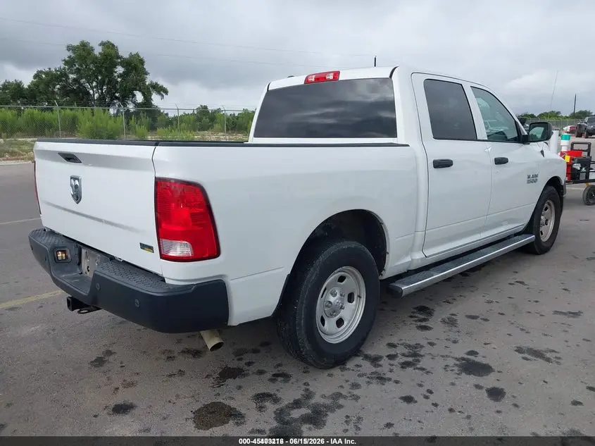 2017 RAM 1500 TRADESMAN  4X2 5'7 BOX