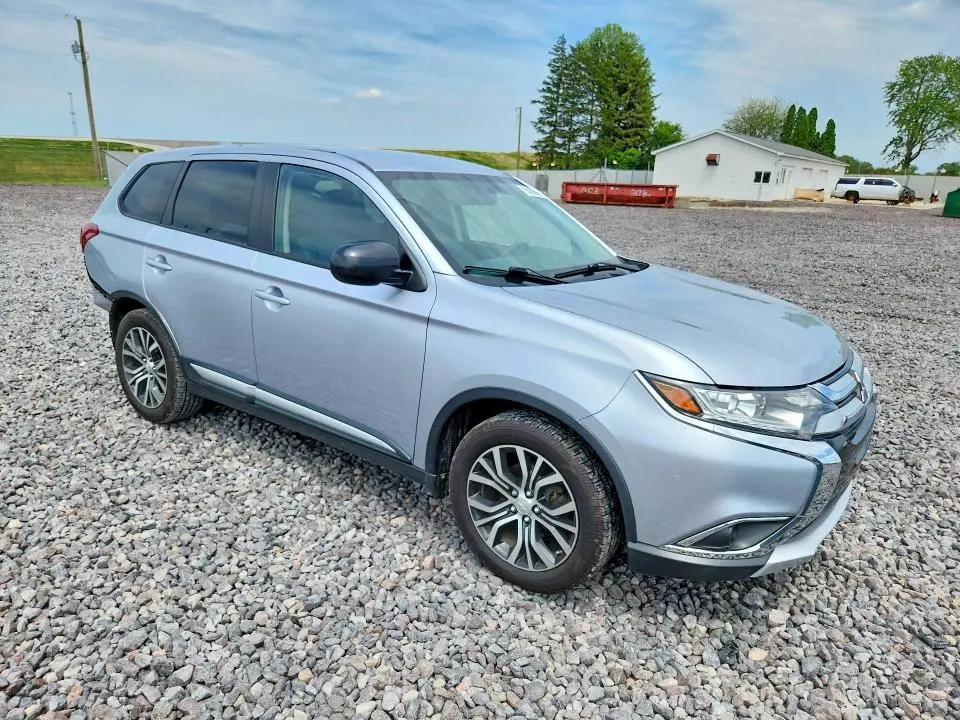 2017 MITSUBISHI OUTLANDER ES  