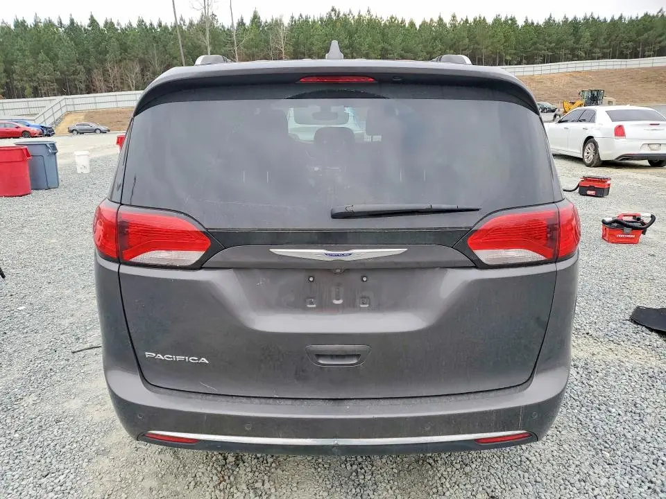 2018 CHRYSLER PACIFICA TOURING L PLUS  