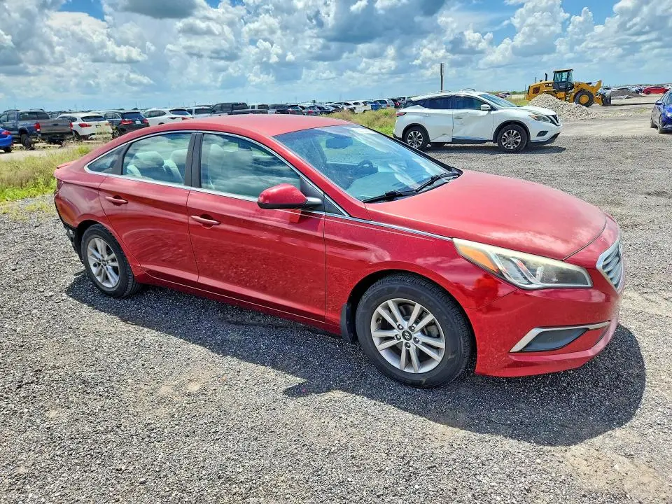 2016 HYUNDAI SONATA SE  