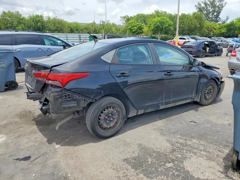 2018 HYUNDAI ACCENT SE  