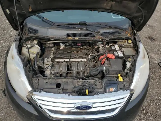 2013 FORD FIESTA SE  