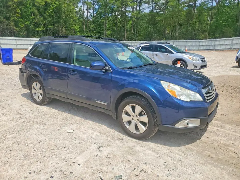 2011 SUBARU OUTBACK 3.6R LIMITED  