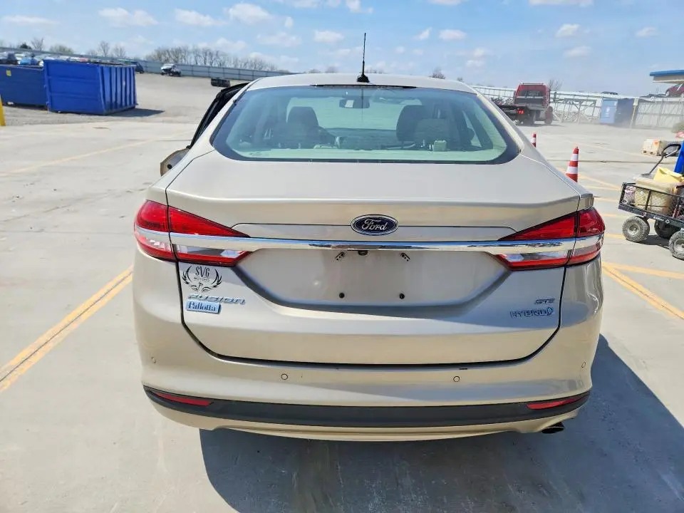 2018 FORD FUSION SE HYBRID  