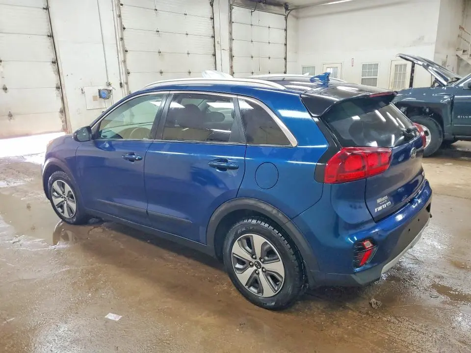 2020 KIA NIRO LX  