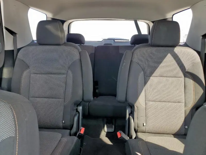 2020 CHEVROLET TRAVERSE LT  