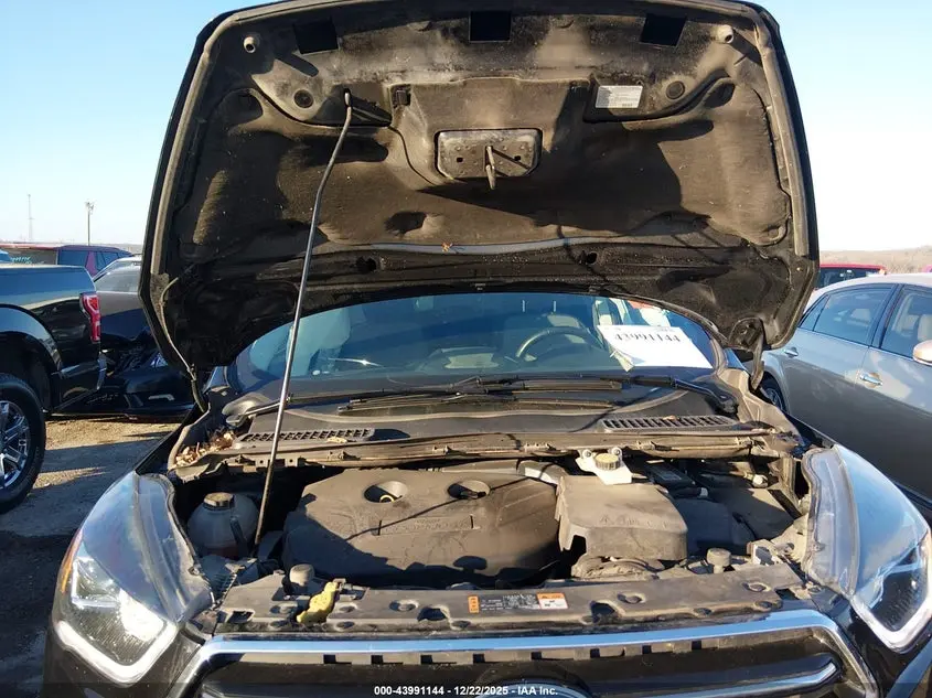 2019 FORD ESCAPE TITANIUM