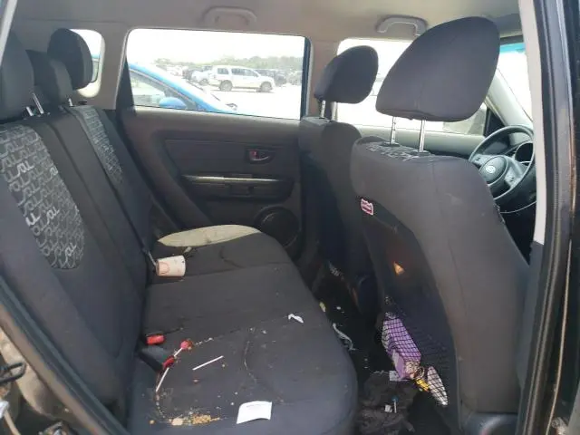 2011 KIA SOUL +  