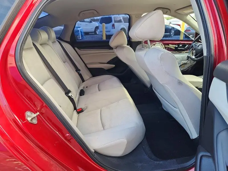 2020 HONDA ACCORD LX  