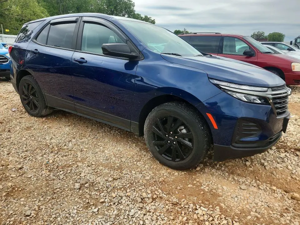 2023 CHEVROLET EQUINOX LS  