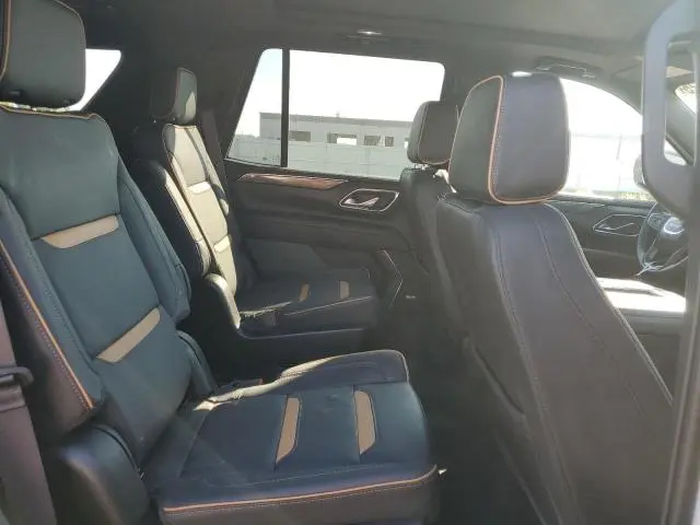 2024 GMC YUKON AT4  