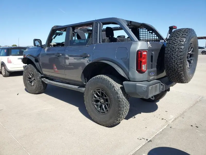 2022 FORD BRONCO BASE  