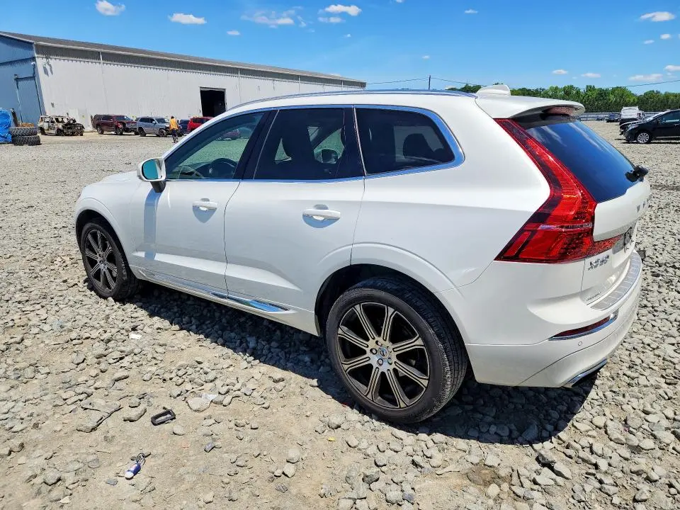 2020 VOLVO XC60 T5 INSCRIPTION  