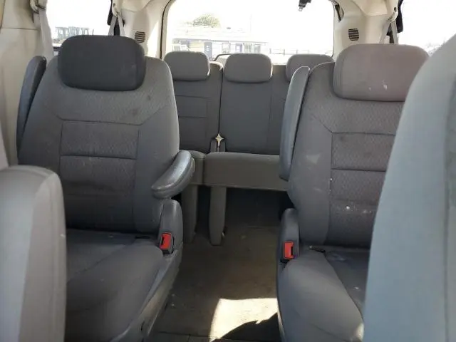 2010 CHRYSLER TOWN & COUNTRY TOURING  