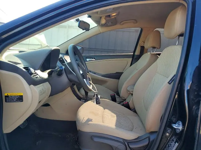 2012 HYUNDAI ACCENT GLS  