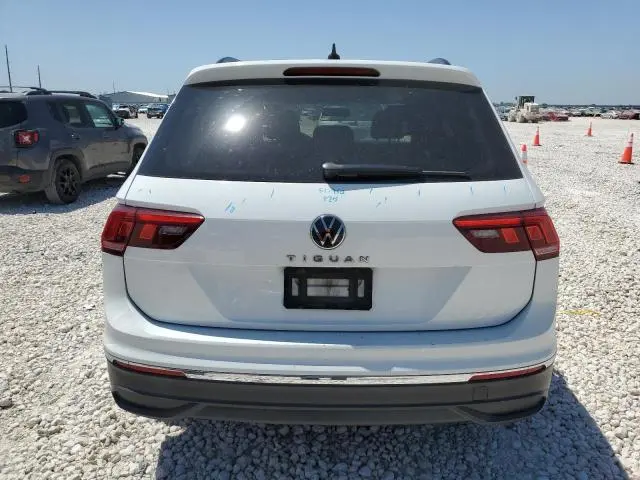 2022 VOLKSWAGEN TIGUAN S  
