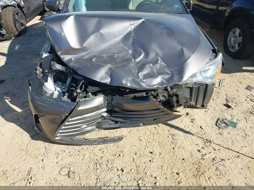 2017 TOYOTA CAMRY XLE