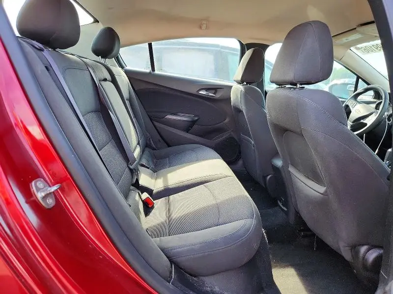2017 CHEVROLET CRUZE LT  
