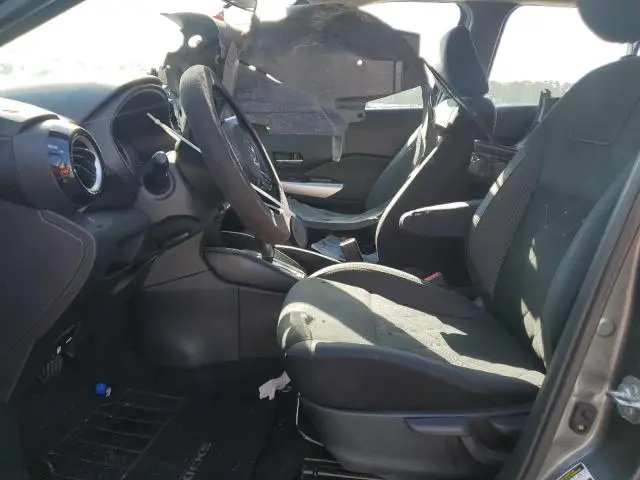 2019 NISSAN KICKS S  