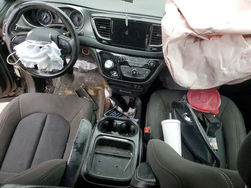 2019 CHRYSLER PACIFICA TOURING PLUS  