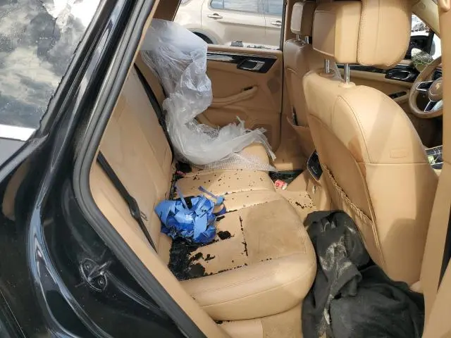 2016 PORSCHE MACAN S