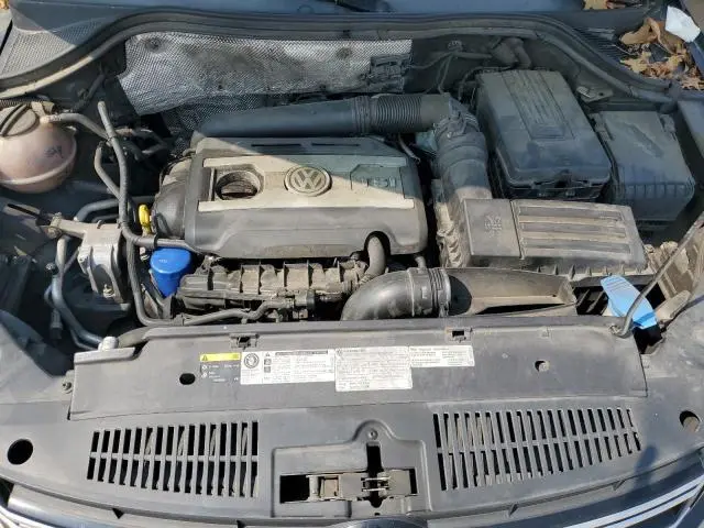 2013 VOLKSWAGEN TIGUAN S  