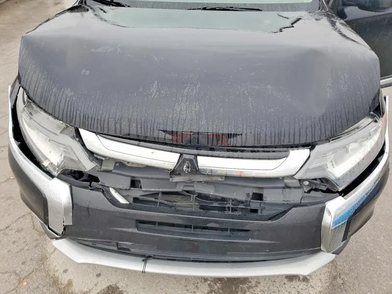 2017 MITSUBISHI OUTLANDER ES  