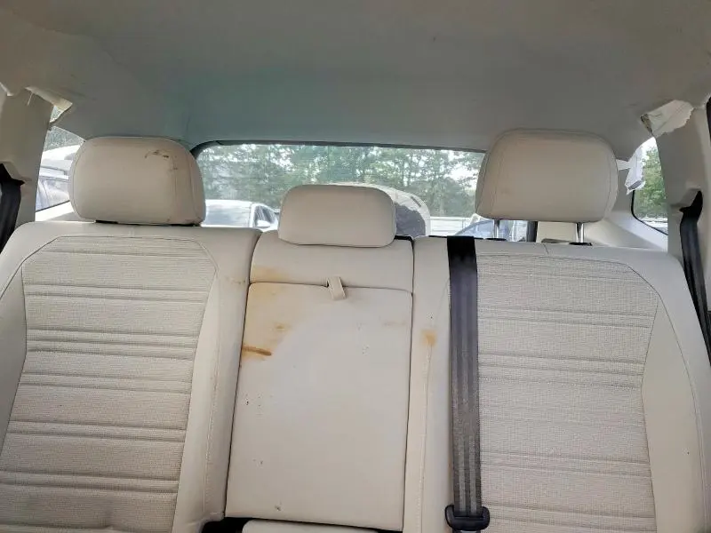 2022 VOLKSWAGEN TIGUAN S  