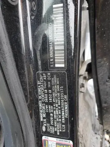 2013 KIA RIO LX  