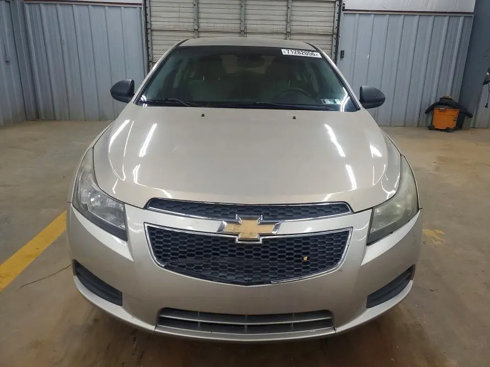 2012 CHEVROLET CRUZE LS  