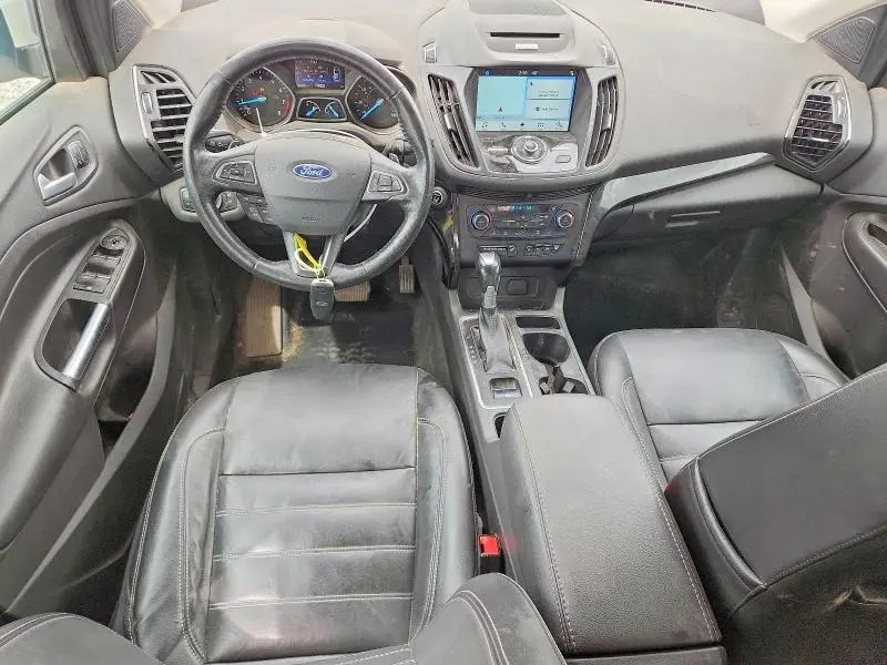 2017 FORD ESCAPE TITANIUM  