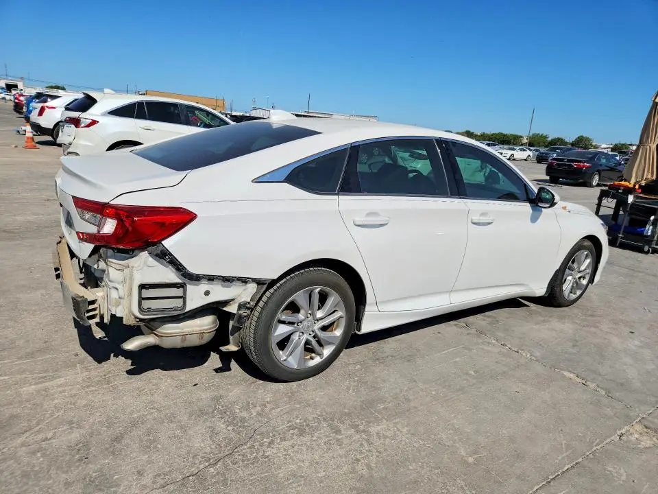 2020 HONDA ACCORD LX  